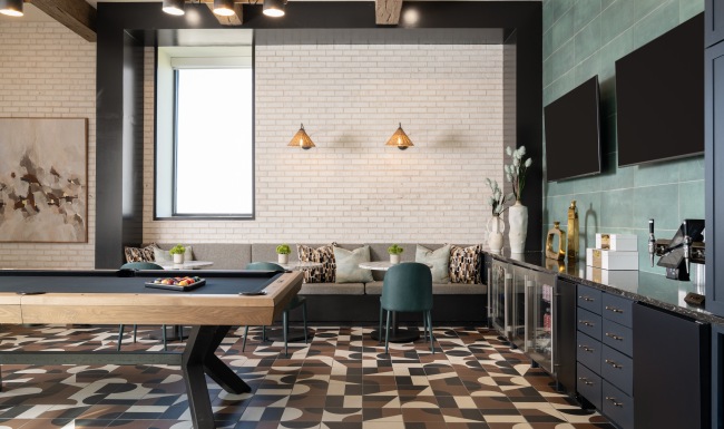 Convenient Amenities